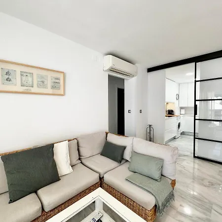 Lunamar Front Line - Eaw Homes Daire Marbella